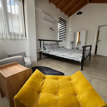 Derya Agullu 4 * Kaş